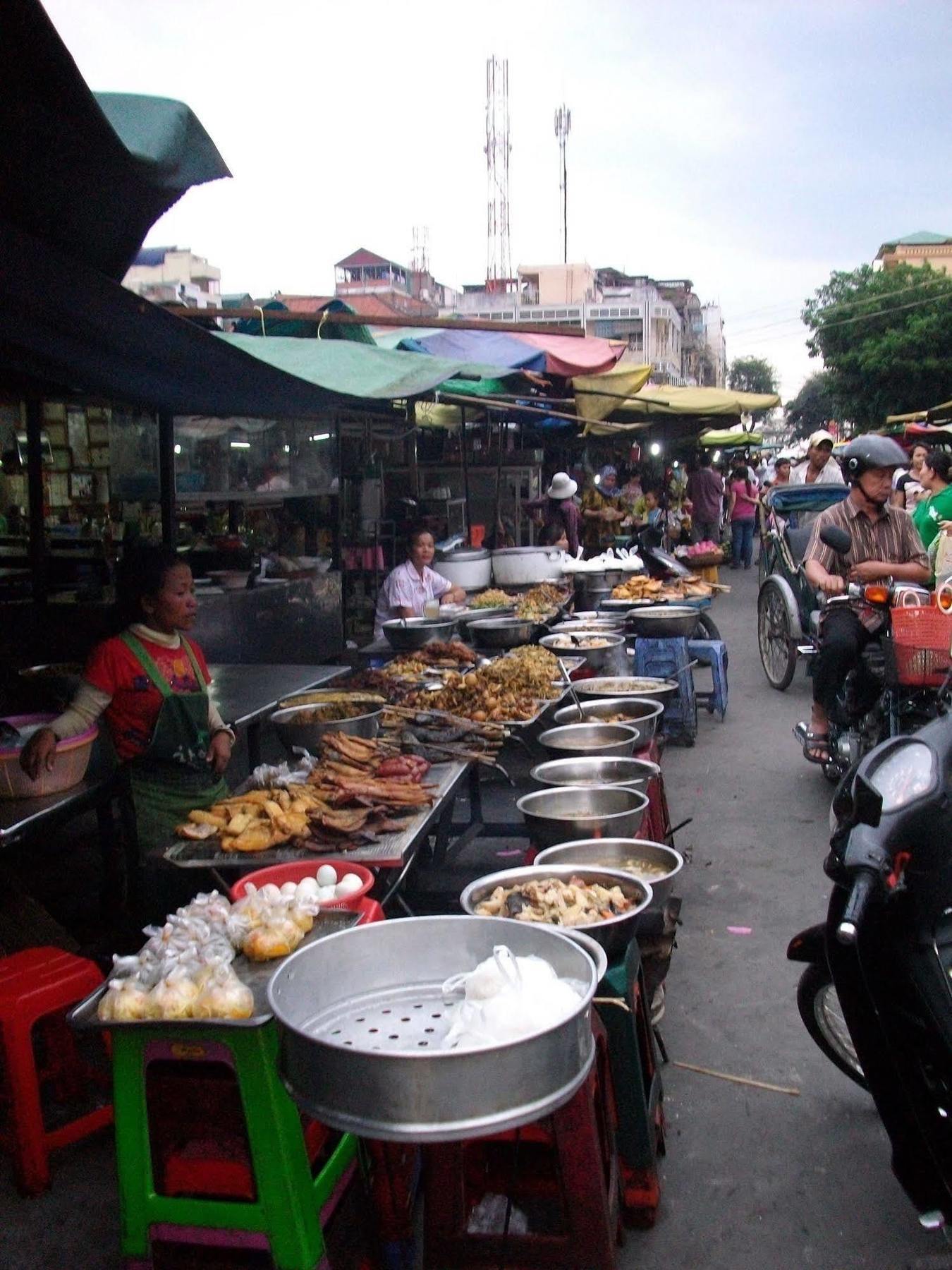 Riverside Backpackers Phnom Penh Dış mekan fotoğraf